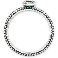 Izrađen od poliranog srebrnog smaragdnog srebrnog prstena